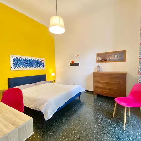 アパート Casaviva - Cozy Nest In Genova's Old Town With Lift *