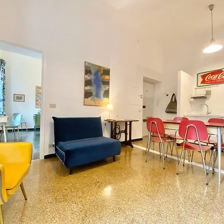Casaviva - Cozy Nest In Genova's Old Town With Lift アパート *