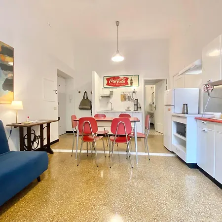 Casaviva - Cozy Nest In Genova's Old Town With Lift * ジェノヴァ